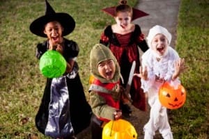 156336-425x283-kids-trick-or-treat