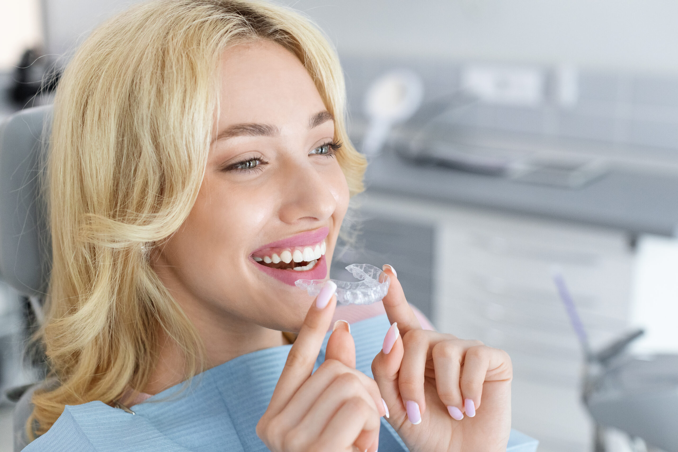 5 Invisalign Tips and Tricks for Your First Week of Treatment